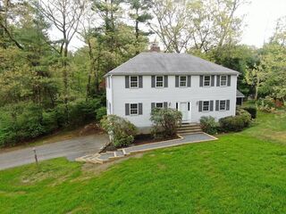 Photo of 83 Cider Mill Road Sudbury, MA 01776