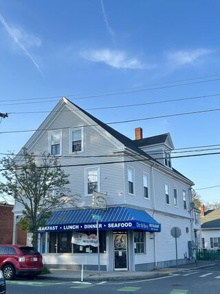 Photo of 112 North St Salem, MA 01970