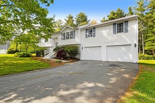 Photo of 38 Hereford Ln East Bridgewater, MA 02333