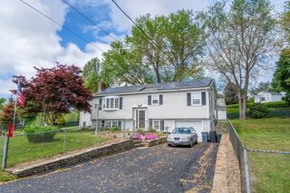Photo of 12 Old Farm Rd Spencer, MA 01562