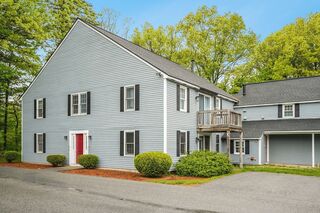 Photo of 39 Lantern Ln Dracut, MA 01826