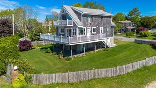 Photo of 5 Bayview Ave Fairhaven, MA 02719