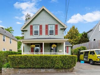 Photo of 12 Glen Rd Swampscott, MA 01907