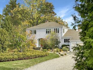 Photo of 21 Fremont St South Dartmouth, MA 02748