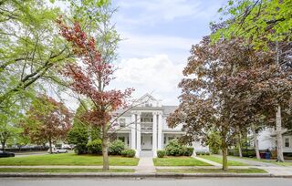 Photo of 63 W Emerson St Melrose, MA 02176