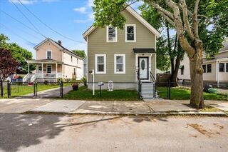 Photo of 16 Dracut Street Lawrence, MA 01843