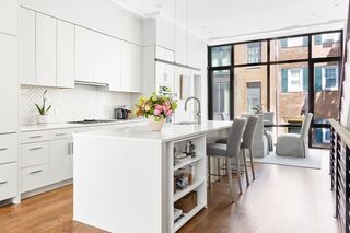 Photo of 1-17 Edgerly Pl Boston - Bay Village, MA 02116