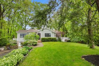 Photo of 304 Hunting Rd Needham, MA 02494