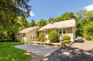 Photo of 393 Highland St. Dedham, MA 02026