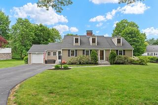 Photo of 135 Elm St Westwood, MA 02090