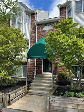 Photo of 118 Tall Oaks Dr Weymouth, MA 02190