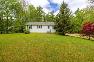 Photo of 134 Highland Ave Templeton, MA 01436