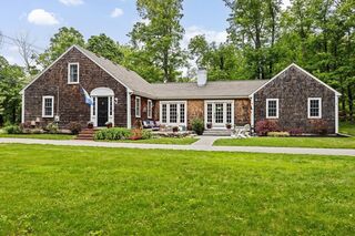 Photo of 48 Old Oaken Bucket Road Norwell, MA 02061