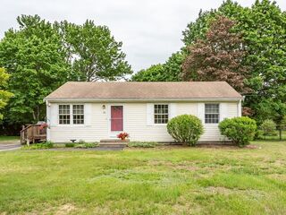 Photo of 22 Bayview Ave Berkley, MA 02779