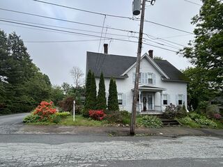 Photo of 12 Linden St Northbridge, MA 01588