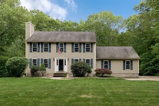 Photo of 59 Linden St Douglas, MA 01516