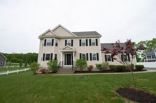 Photo of 7 Willow Brook Lane Blackstone, MA 01504
