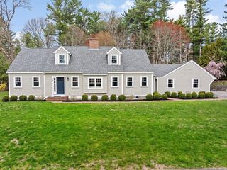 Photo of real estate for sale located at 1 Westford Farm Rd Duxbury, MA 02332