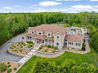 Photo of real estate for sale located at 33 Moniz Drive Westport, MA 02790