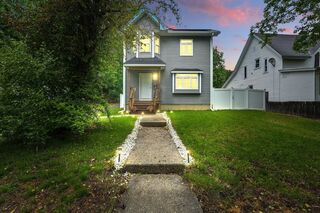 Photo of 446 Pequoig Ave Athol, MA 01331