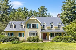 Photo of 160 Woodland Mead Hamilton, MA 01982