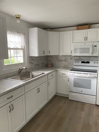 Photo of 11 Chestnut St Dudley, MA 01571