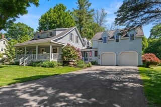 Photo of 82 Maple St West Newbury, MA 01985