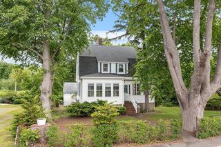 Photo of 78 Flash Rd Nahant, MA 01908