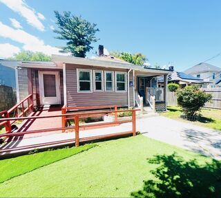 Photo of 173 Brookway Rd Boston - Roslindale, MA 02131
