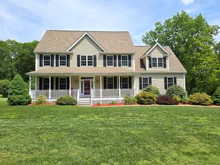 Photo of 54 Indian Ridge Rd South Holliston, MA 01746