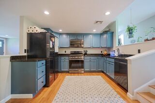 Photo of 331 Bay Rd Easton, MA 02356