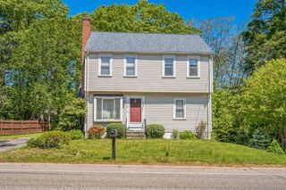Photo of 1163 Webster St Hanover, MA 02339
