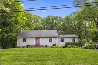 Photo of 424 Sudbury St Marlborough, MA 01752