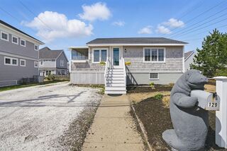 Photo of 129 Northern Blvd Newbury, MA 01951