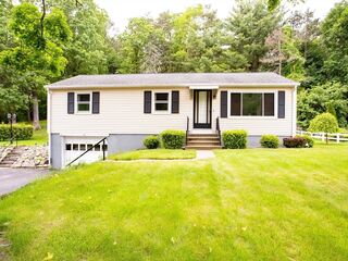 Photo of 12 Hadley Path West Brookfield, MA 01585