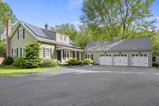Photo of 6 Old Westminster Road Hubbardston, MA 01452