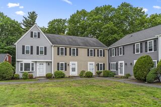 Photo of 585 Turnpike St Easton, MA 02375