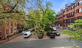 Photo of real estate for sale located at 90 Mount Vernon St Beacon Hill, MA 02108