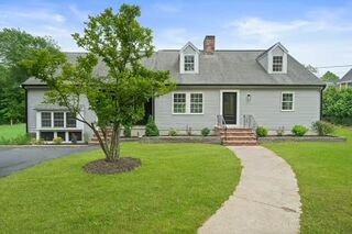 Photo of 368 King St Hanover, MA 02339