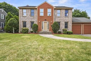 Photo of 3 Westview Ter Woburn, MA 01801