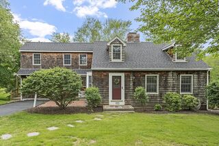 Photo of 153 Tahattawan Rd Littleton, MA 01460
