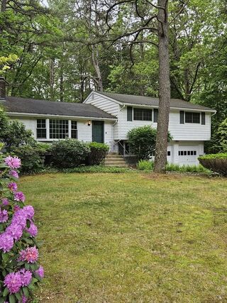 Photo of 59 Tanbark Rd Sudbury, MA 01776