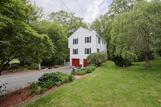 Photo of 11 Dianne Ln Ashland, MA 01721