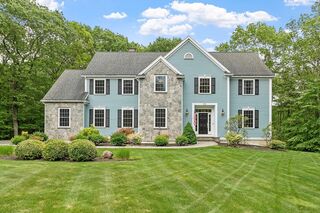 Photo of 51 Drumlin Hill Rd Bolton, MA 01740