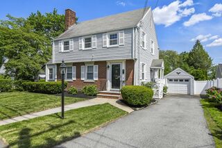 Photo of 223 Warren St Waltham, MA 02453