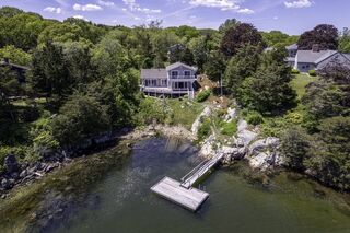Photo of 7 Cove Way Gloucester, MA 01930