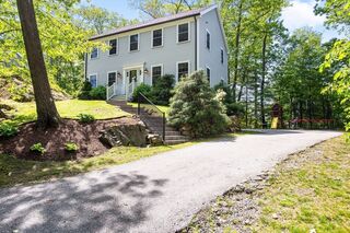 Photo of 24 Old Merrill St Amesbury, MA 01913