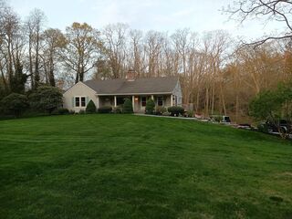 Photo of real estate for sale located at 400 Quaker Meeting House Rd Sandwich, MA 02537