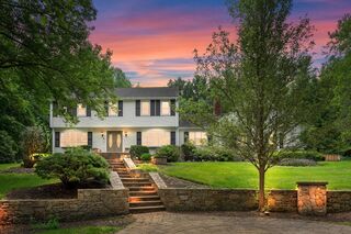 Photo of 62 Alderbrook Drive Topsfield, MA 01983