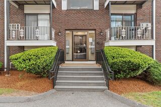 Photo of 262 East Haverhill St Lawrence, MA 01841